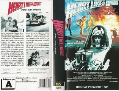 Først over stregen <p class='text-muted'>Org.titel: Heart Like a Wheel</p> VHS Westcon Home Video ApS 1985